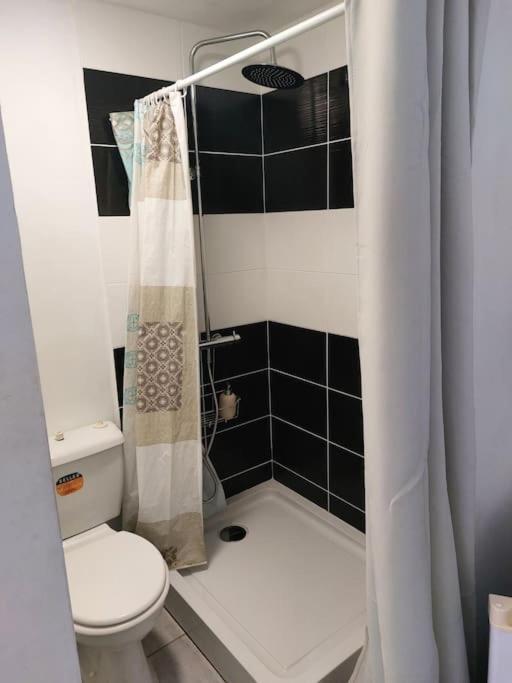 Studio Renove Au Bord Du Gers Daire Lectoure Dış mekan fotoğraf